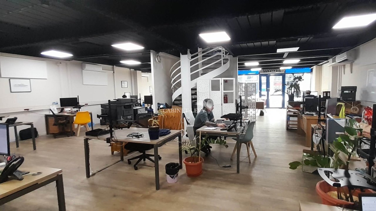 À VENDRE - LOCAUX COMMERCIAUX (2 lots) 621 m² - PAPEETE - FARE UTE