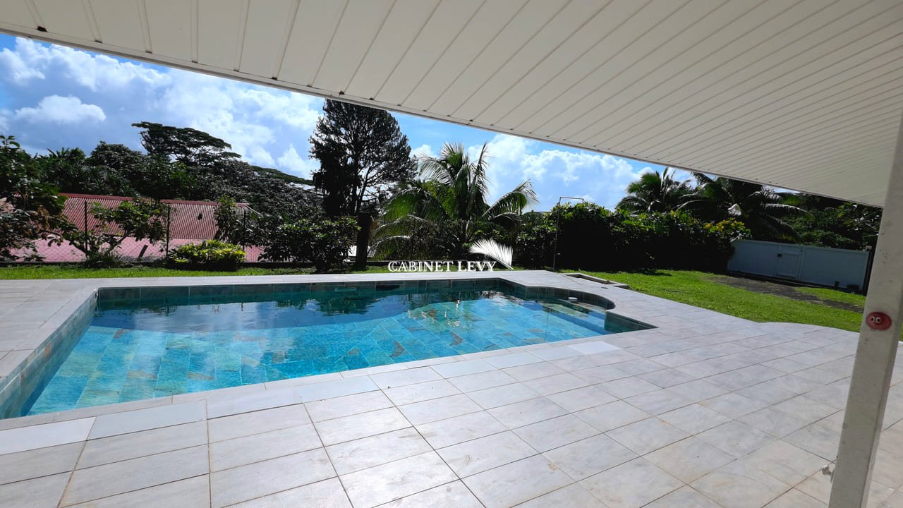 maison F4 à Mahina - Lycéé - Collège - Piscine Tahiti à louer