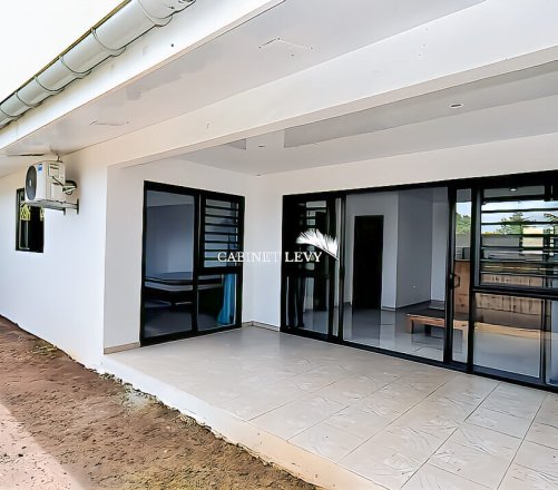 A louer maison F3 mitoyenne « Meublée/équipée » à Papeari - N3