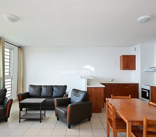 A louer grand appartement F2 sur les hauteurs de Punavai nui, Punaauia (Vue Mer )